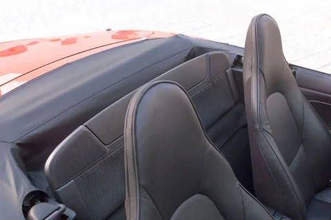 Mazda MX-5 2.0 S-VT Touring 2005 view 11