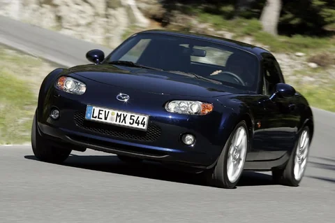 Mazda MX-5 Roadster Coupé 1.8 Executive 2006 view 2