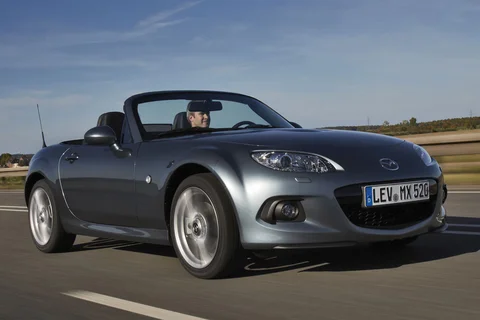 Mazda MX-5 2.0 GT-M 2013 view 4