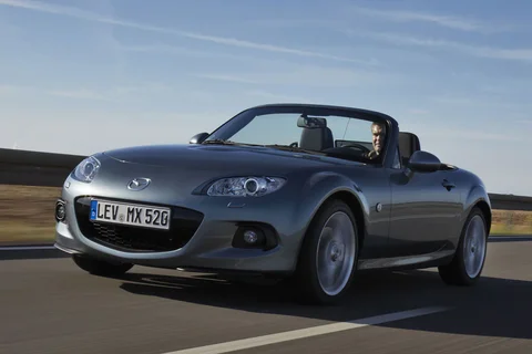 Mazda MX-5 2.0 GT-M 2013 view 5
