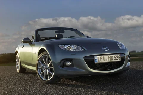 Mazda MX-5 2.0 GT-M 2013 view 8