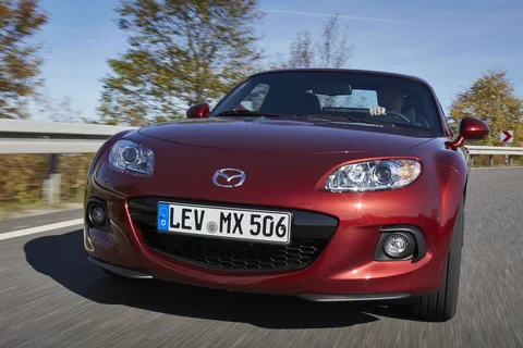 Mazda MX-5 Roadster Coupé 1.8 TS+ 2013 view 4