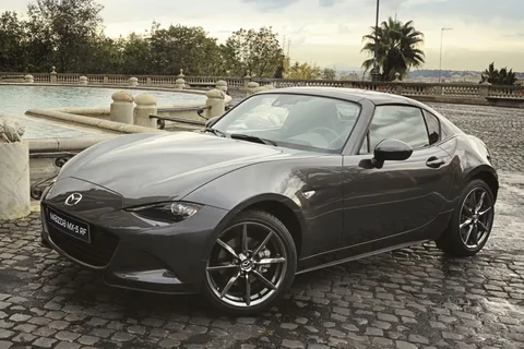 Mazda MX-5 RF SkyActiv-G 184 TS 2018 view 10