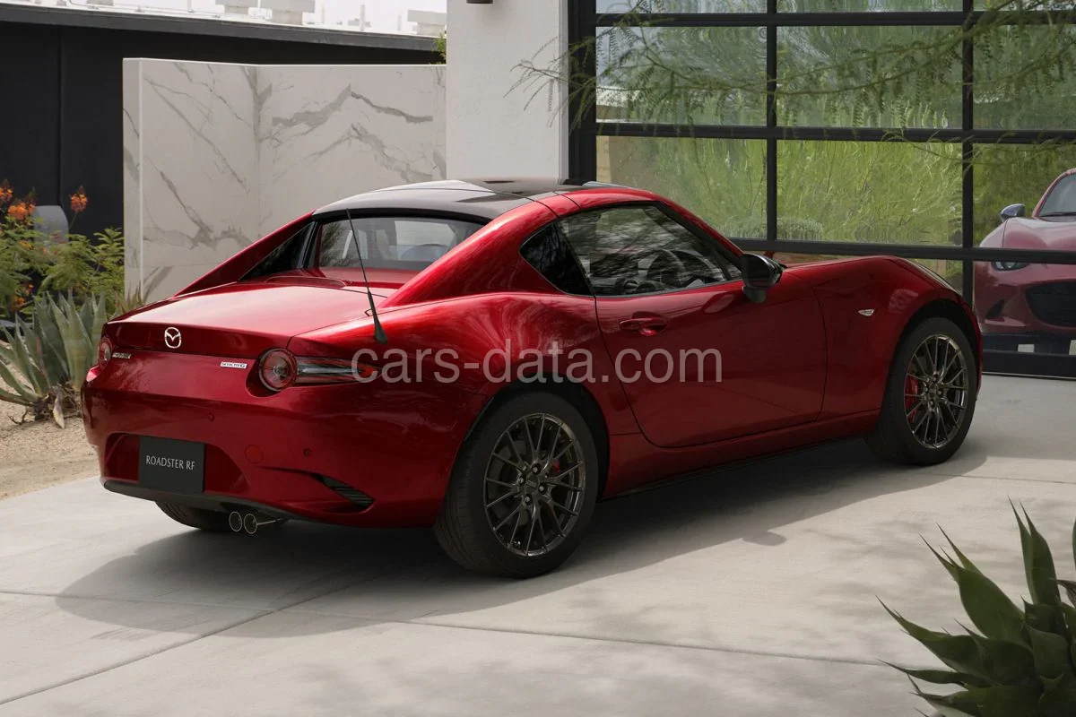 Mazda MX-5 RF SkyActiv-G 132 Kazari 2024 front view