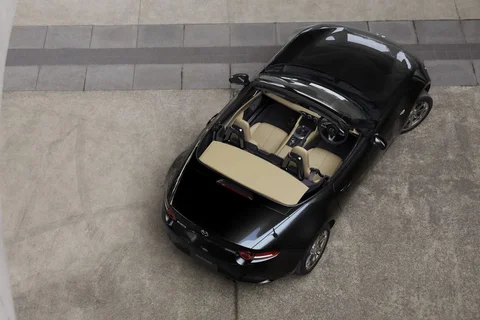 Mazda MX-5 SkyActiv-G 132 Prime-Line 2024 view 3