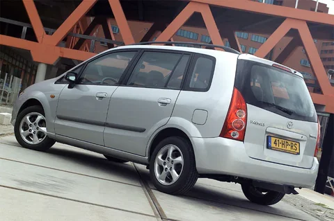 Mazda Premacy 2.0 Exclusive 2001 view 3