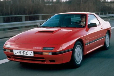 Mazda RX-7 Turbo II 1990 view 2