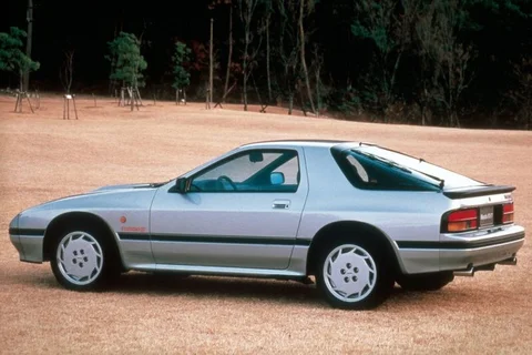Mazda RX-7 Turbo II 1990 view 3