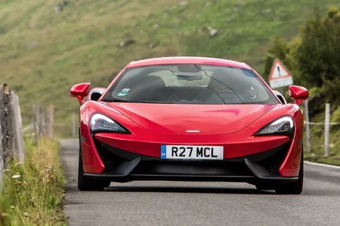 McLaren 540C 540C 2015 view 7