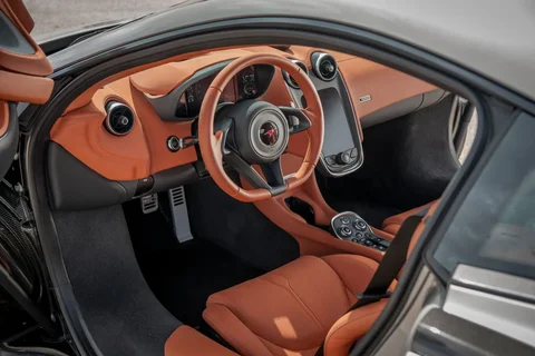 McLaren 600LT 600LT 2018 view 8