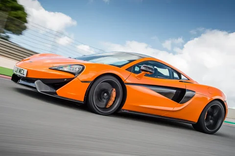 McLaren 600LT 600LT 2018 view 9