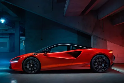 McLaren Artura Artura 2022 view 5