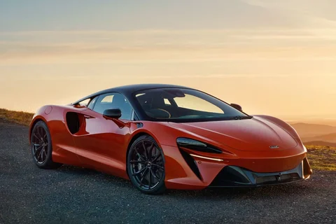 McLaren Artura Artura 2022 view 6