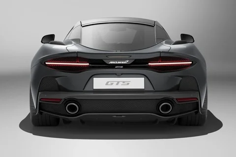 McLaren GTS 2025 купе изглед 7
