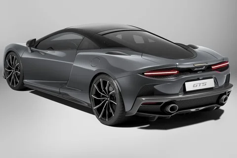 McLaren GTS 2025 купе изглед 5