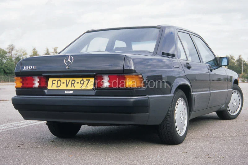 Mercedes-Benz Řada 190 190 D Basic 1992 front view
