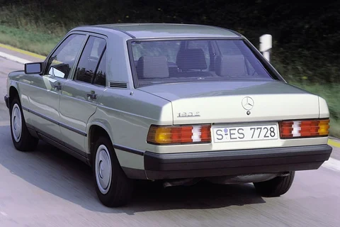 Mercedes-Benz Σειρά 190 190 E 1983 view 2