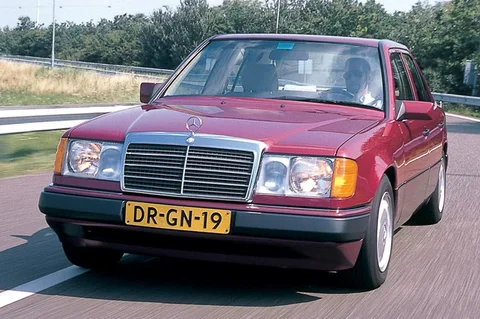 Mercedes-Benz Σειρά 200 230 E 1989 view 3