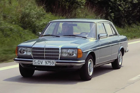 Mercedes-Benz Σειρά 200 280 E 1975 view 6