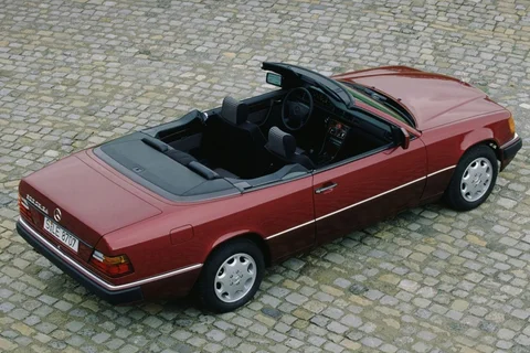 Mercedes-Benz Σειρά 200 300 CE-24 Cabrio 1992 view 4