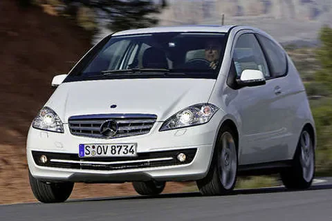 Mercedes-Benz Třída A A 150 BlueEFFICIENCY 2009 view 3