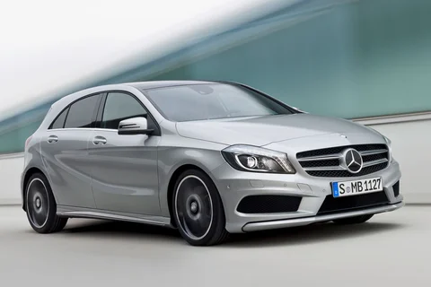Mercedes-Benz Třída A A 250 2012 view 3