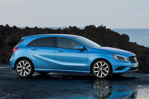 Mercedes-Benz Třída A A 250 2012 view 7
