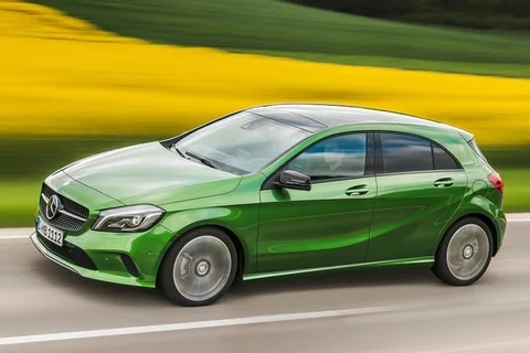 Mercedes-Benz Třída A A 180 BlueEFFICIENCY 2015 view 12