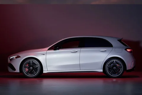Mercedes-Benz Třída A A 250 e Business Solution 2025 view 6