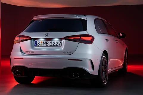 Mercedes-Benz Třída A A 250 e Business Solution 2025 view 8
