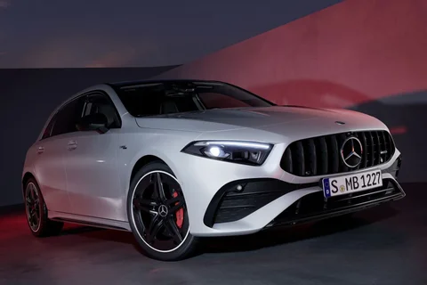 Mercedes-Benz Třída A A 250 e Business Solution 2025 view 11