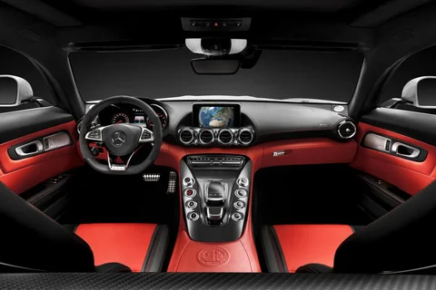 Mercedes-Benz AMG GT C 2018 view 3
