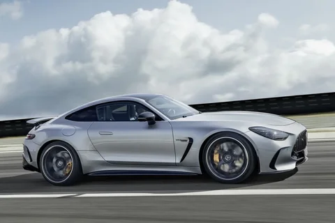Mercedes-Benz AMG GT 63 S E Performance 2024 view 5