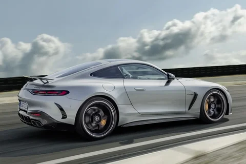Mercedes-Benz AMG GT 63 S E Performance 2024 view 10