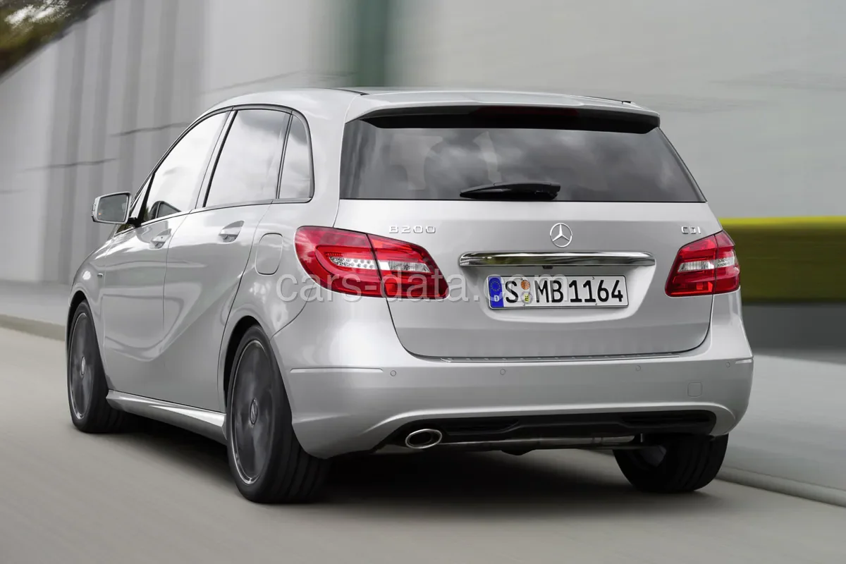 Mercedes-Benz Třída B B 250 2012 front view