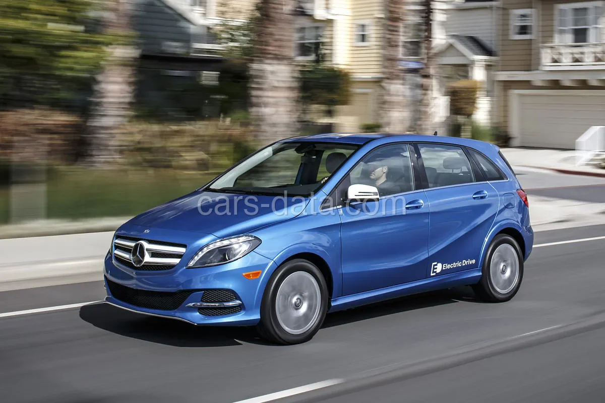 Mercedes-Benz B-Klasse B 250 e 2015 front view
