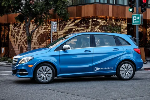 Mercedes-Benz B-Klasse B 250 e 2015 view 8