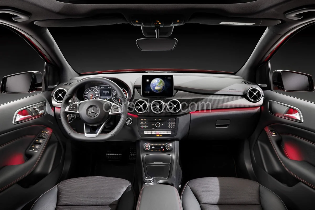 Mercedes-Benz B-Class B 200 Prestige 2014 front view