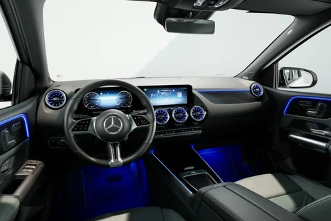 Mercedes-Benz Třída B B 250 e Business Solution 2025 view 6