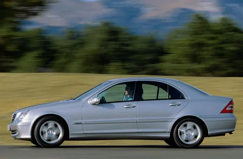 Mercedes-Benz Třída C C 320 Elegance 2000 view 2