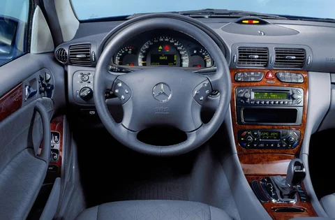 Mercedes-Benz Κλάση C 2001 front view