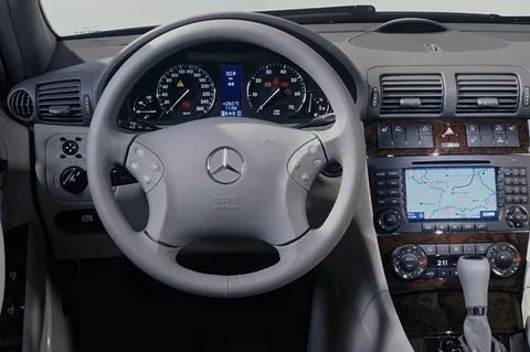 Mercedes-Benz Třída C C 230 Classic 2005 view 9