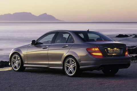 Mercedes-Benz Třída C C 350 CGI BlueEFFICIENCY Elegance 2009 view 2