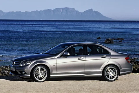 Mercedes-Benz Třída C C 350 CGI BlueEFFICIENCY Elegance 2009 view 6