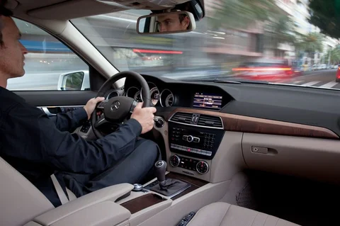 Mercedes-Benz Třída C C 250 2011 view 2