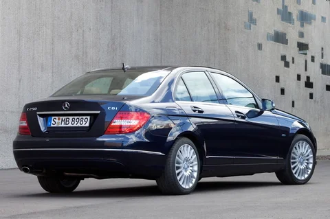 Mercedes-Benz Třída C C 250 2011 view 6