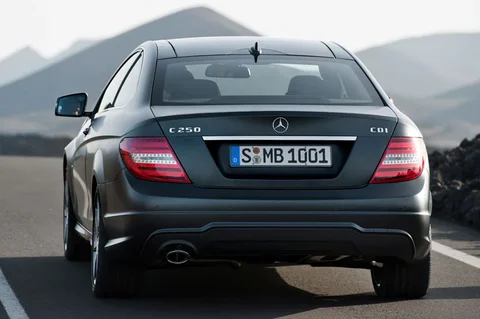 Mercedes-Benz Třída C C 250 Coupé 2011 view 6