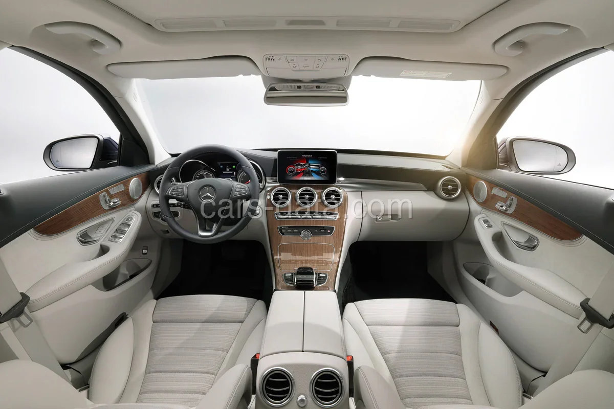 Mercedes-Benz Třída C C 350 e 2017 front view