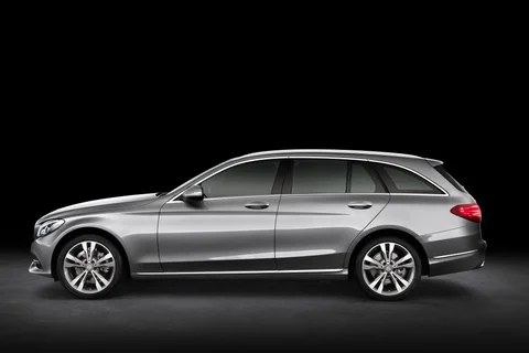 Mercedes-Benz Třída C C 350 e Estate 2017 view 3