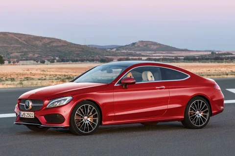 Mercedes-Benz Třída C C 250 d Coupé 2015 view 6